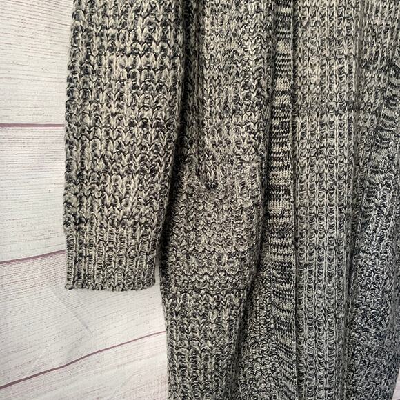 Ashley by 26 International Long Knit Sweater Open Front Pockets Size Medium - Picture 12 of 16